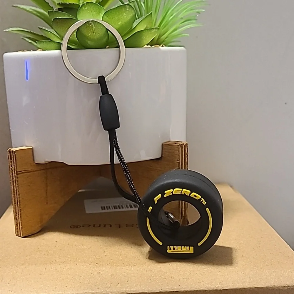 Unbranded Tire Swing Keychain Yellow Trim/Black Tire Unisex NWOT Auto Office Fun